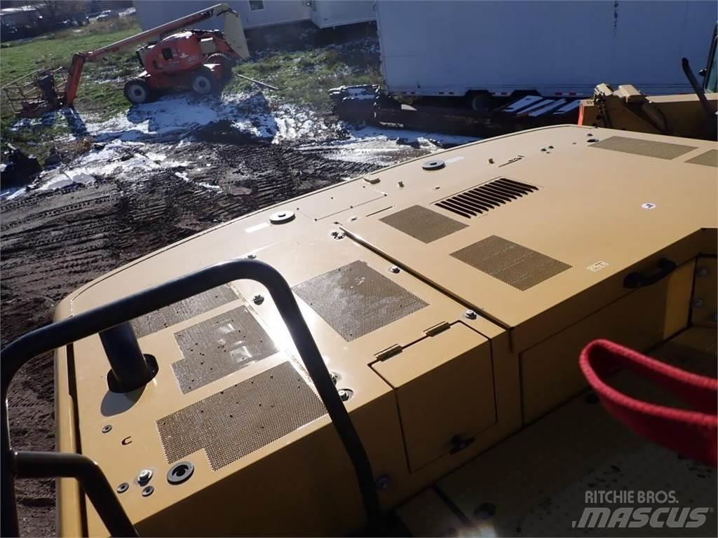 CAT 330 Rupsgraafmachines