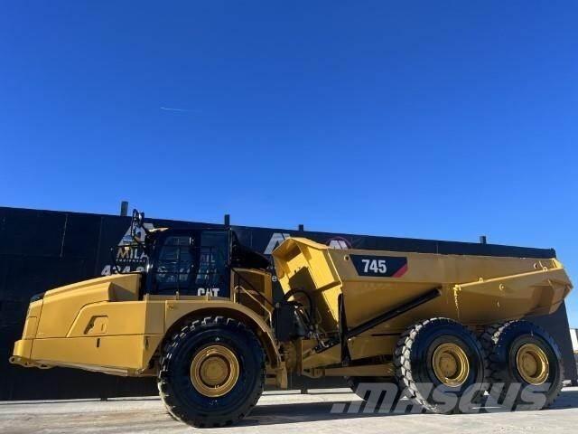 CAT 745 Knik dumptrucks