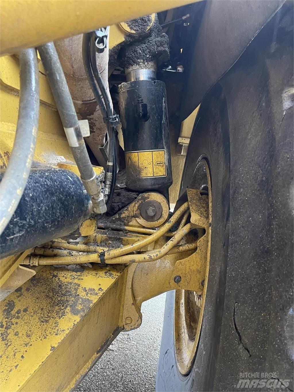 CAT 745C Knik dumptrucks
