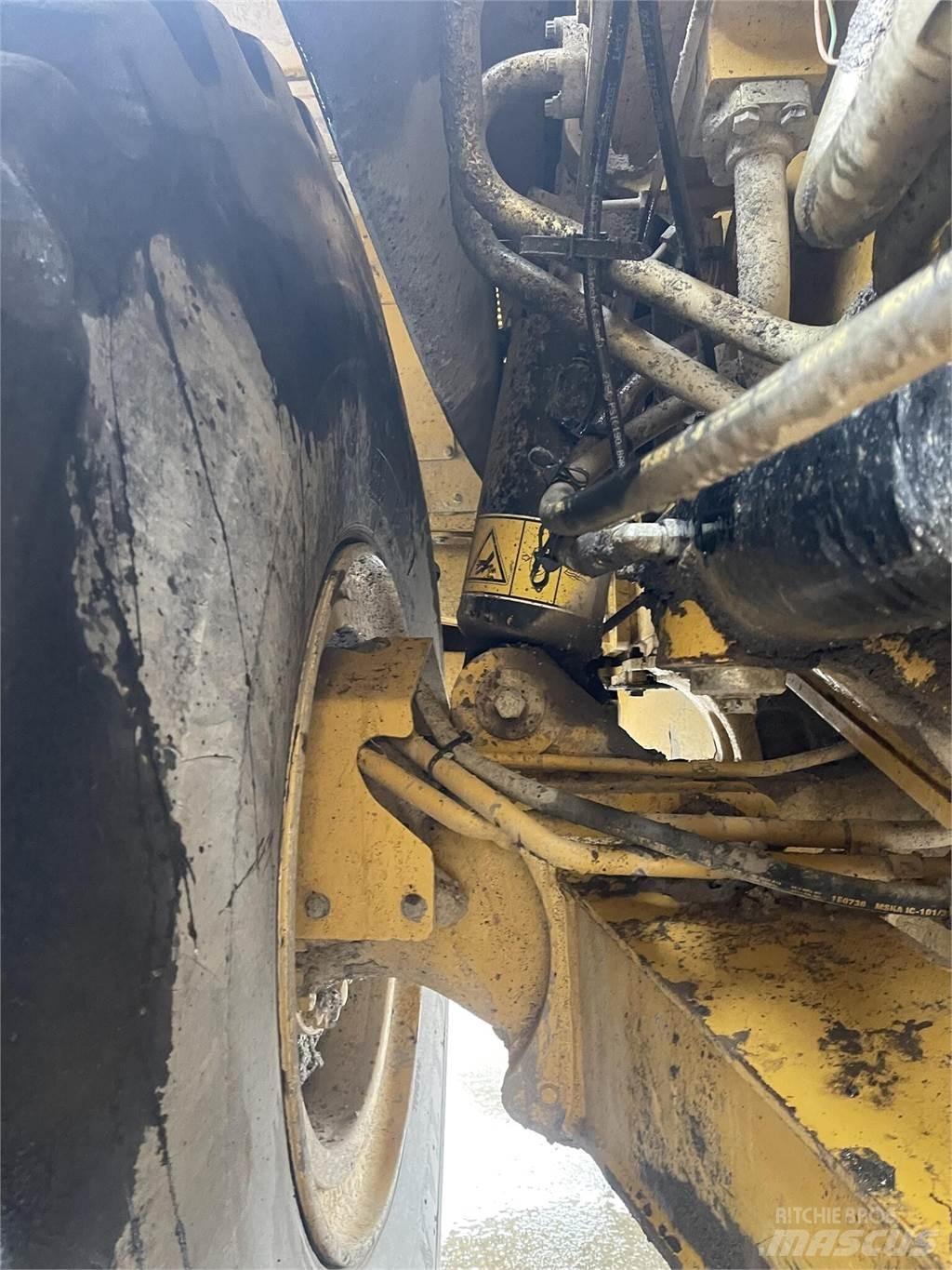 CAT 745C Knik dumptrucks