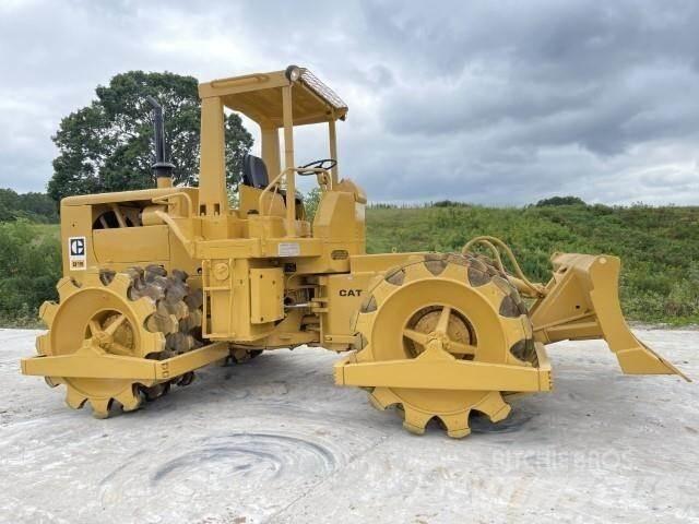 CAT 815 Afvalpersen