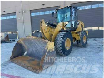 CAT 930M Wielladers