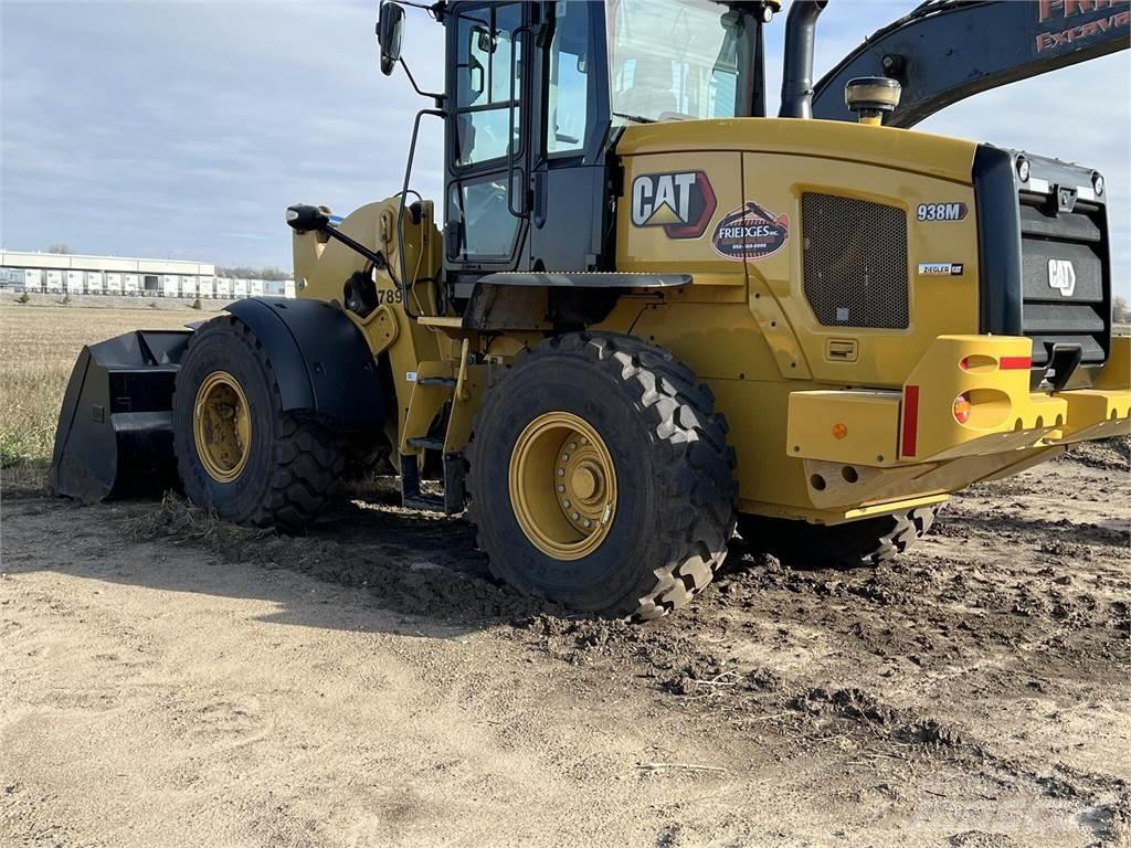 CAT 938M Wielladers