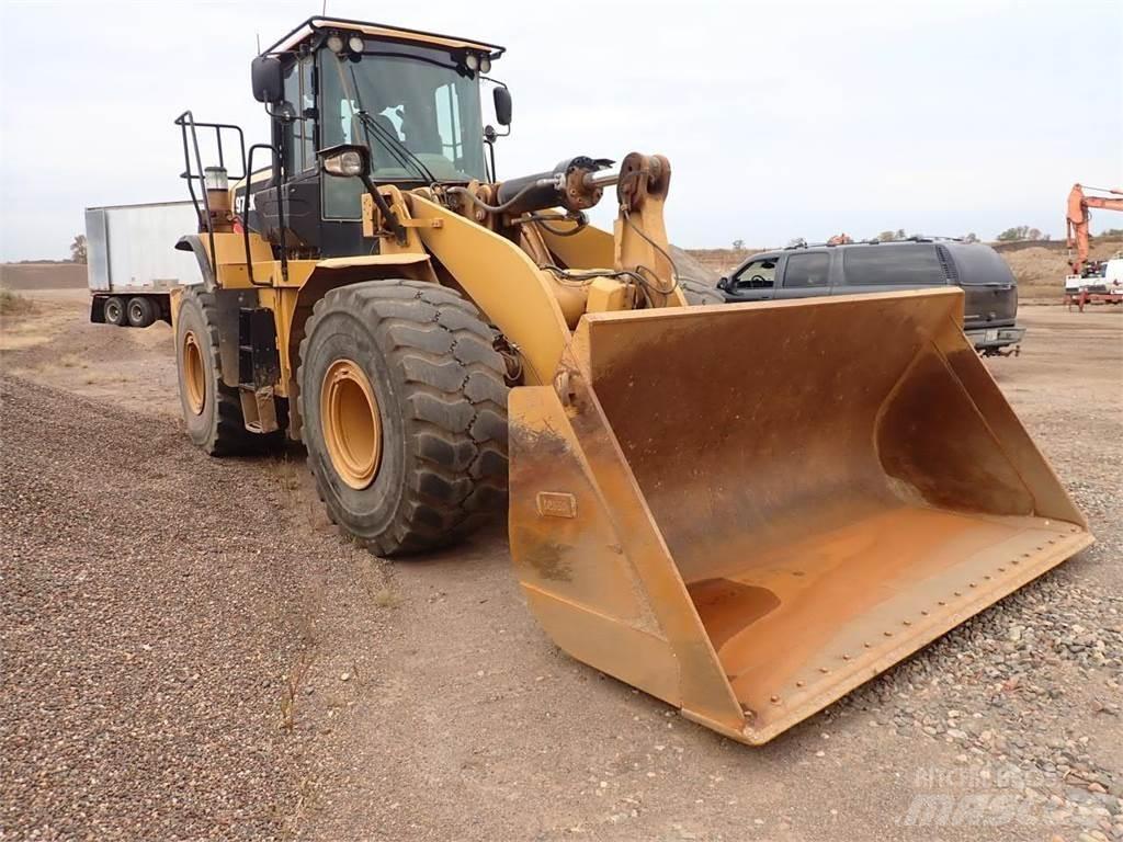 CAT 972K Wielladers