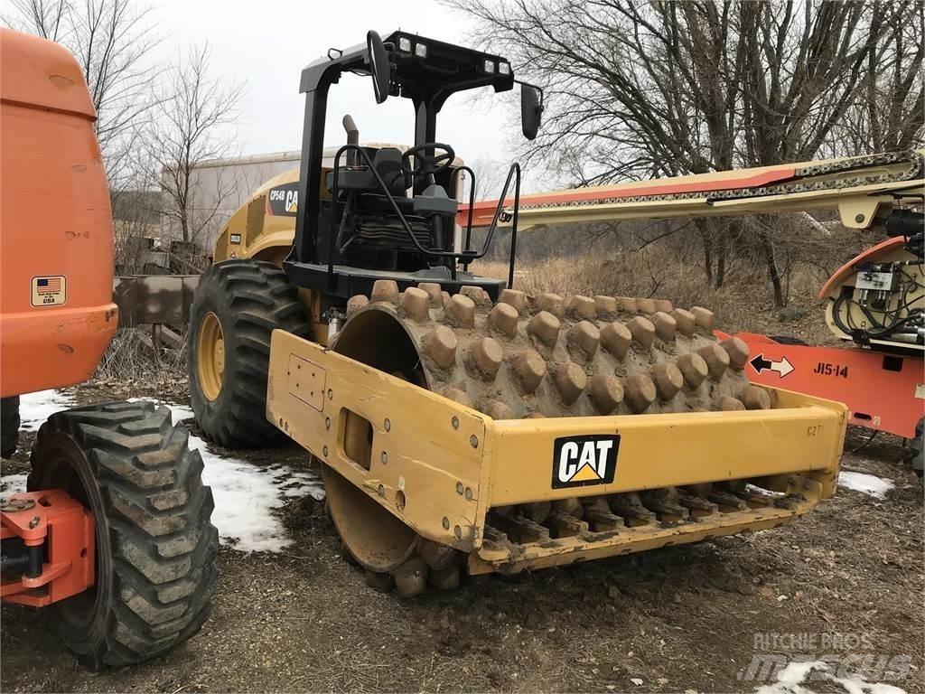 CAT CP54B Afvalpersen
