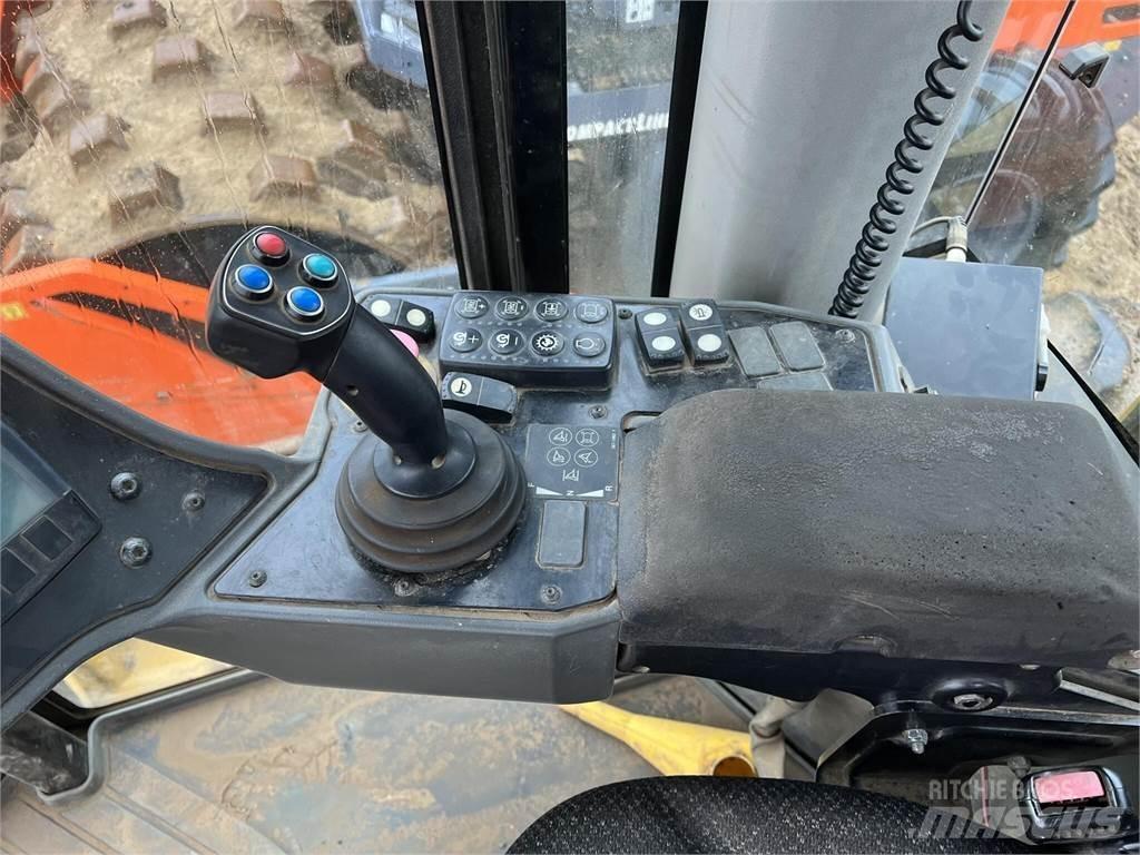 CAT CP56B Afvalpersen