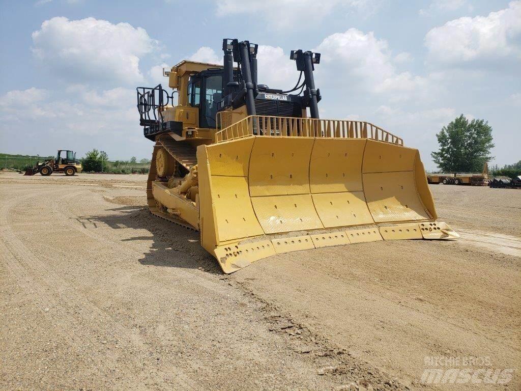 CAT D10T Rupsdozers