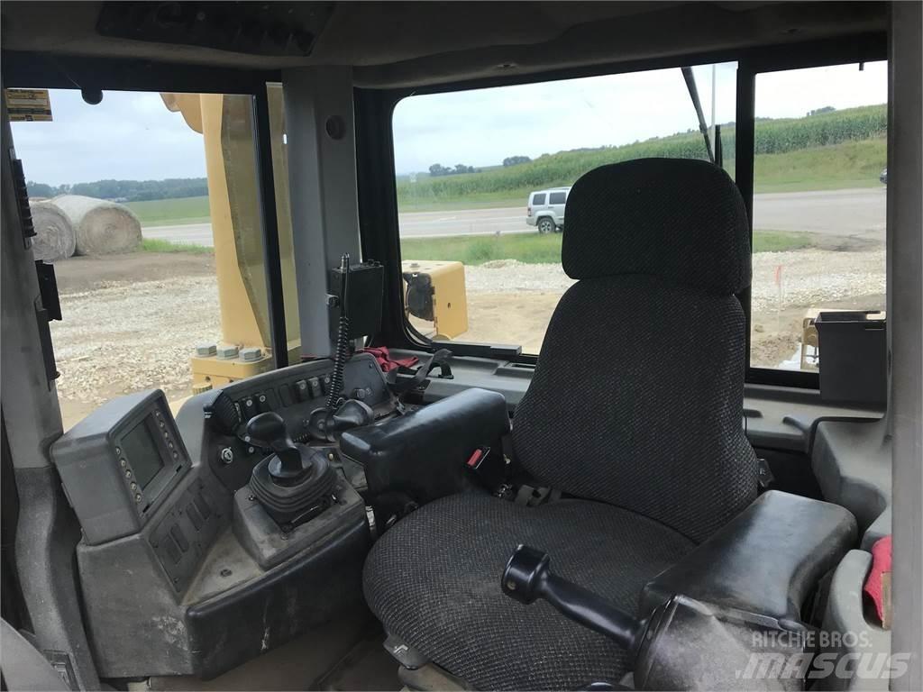 CAT D8T Rupsdozers