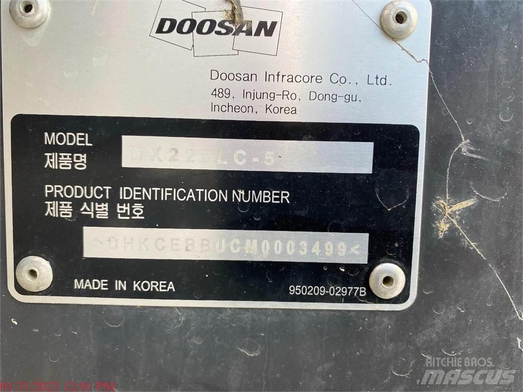 Doosan DX225 LC-5 Rupsgraafmachines