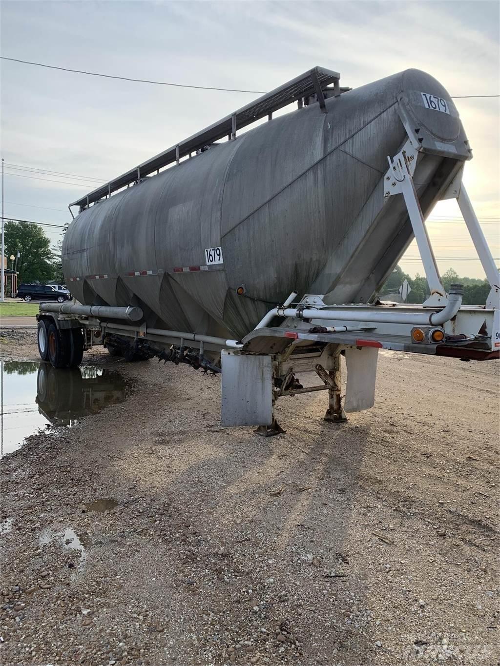 Fruehauf  Tankwagen