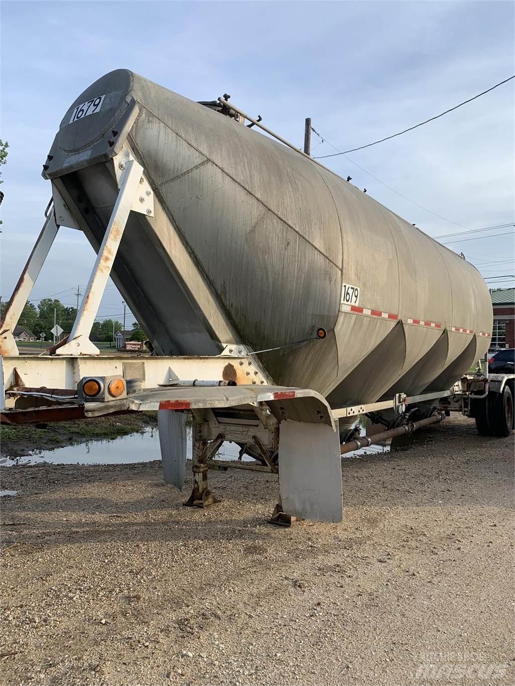 Fruehauf  Tankwagen