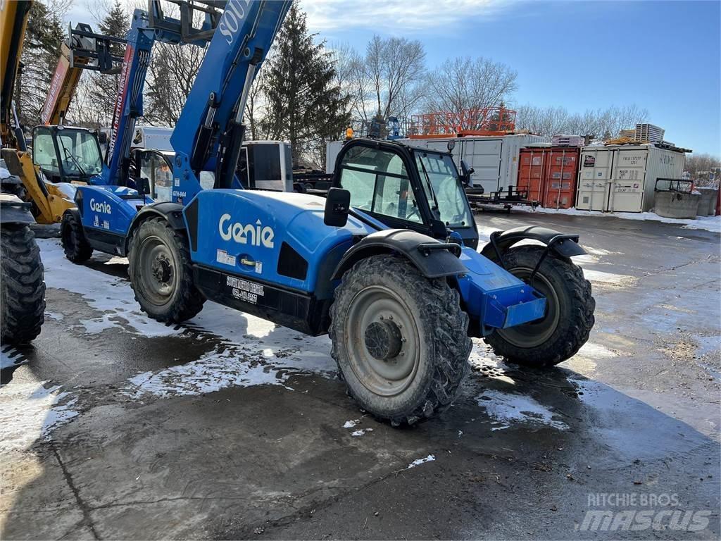 Genie GTH844 Verreikers
