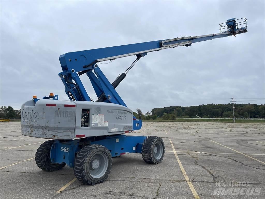 Genie S85 Telescoophoogwerkers