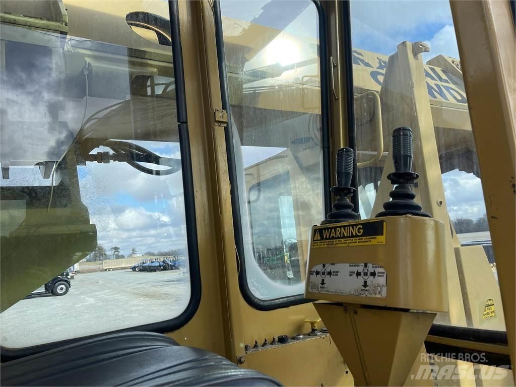 Gradall G3WD Wielgraafmachines