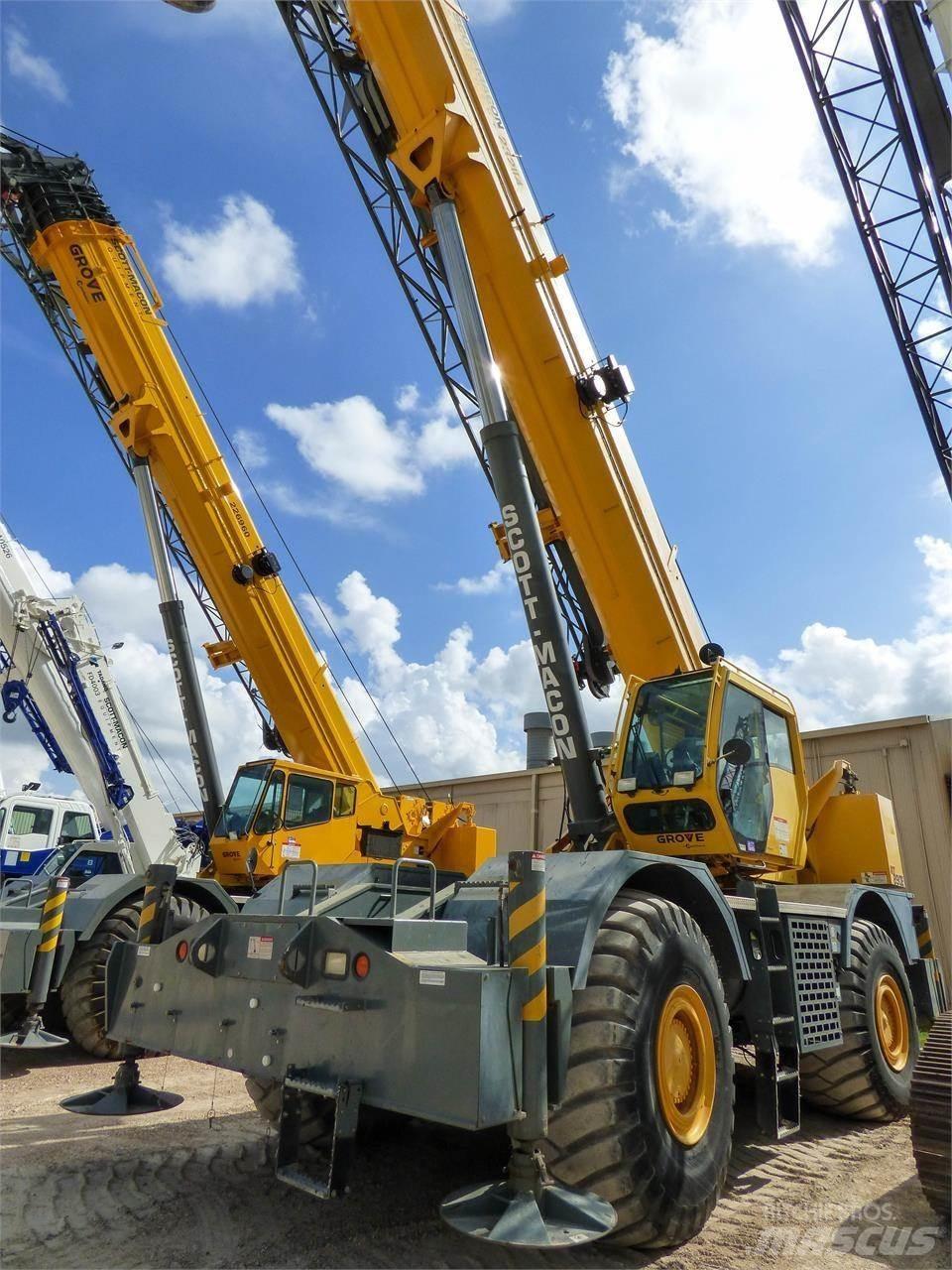 Grove RT890E Ruwterrein kranen