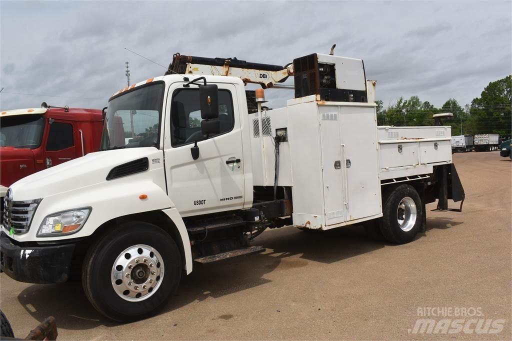 Hino 338 Onderhoud voertuigen