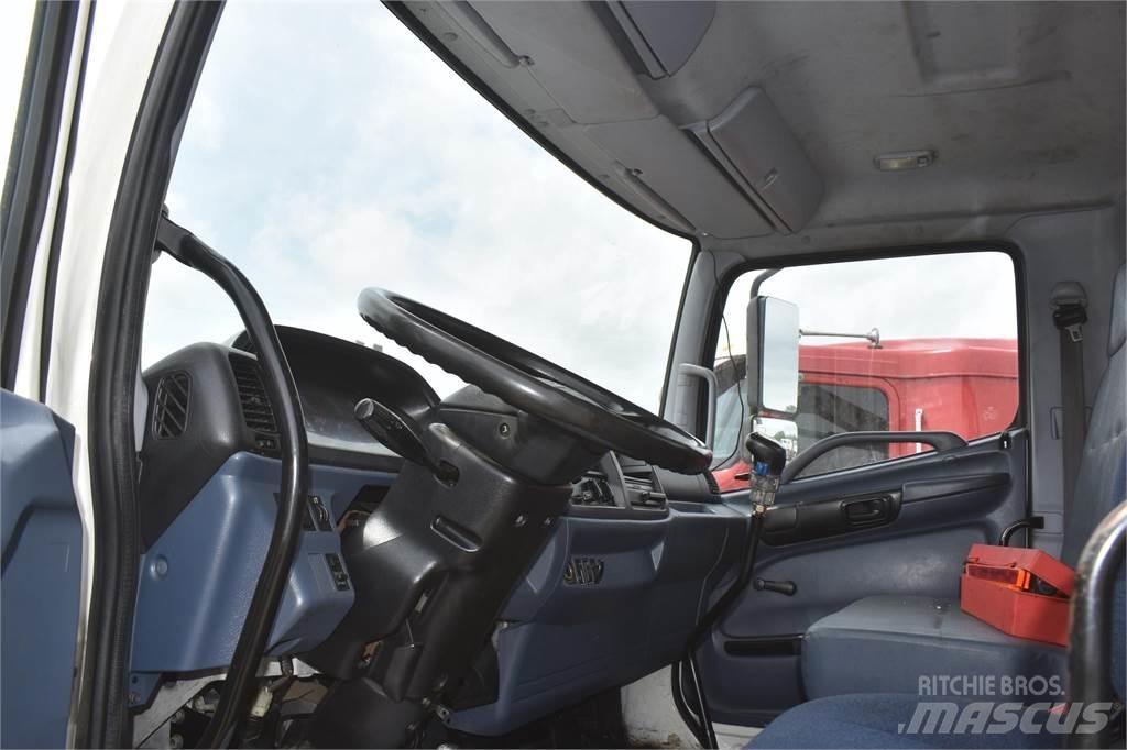 Hino 338 Onderhoud voertuigen