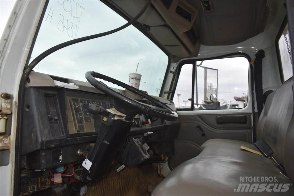 International 4700 Onderhoud voertuigen