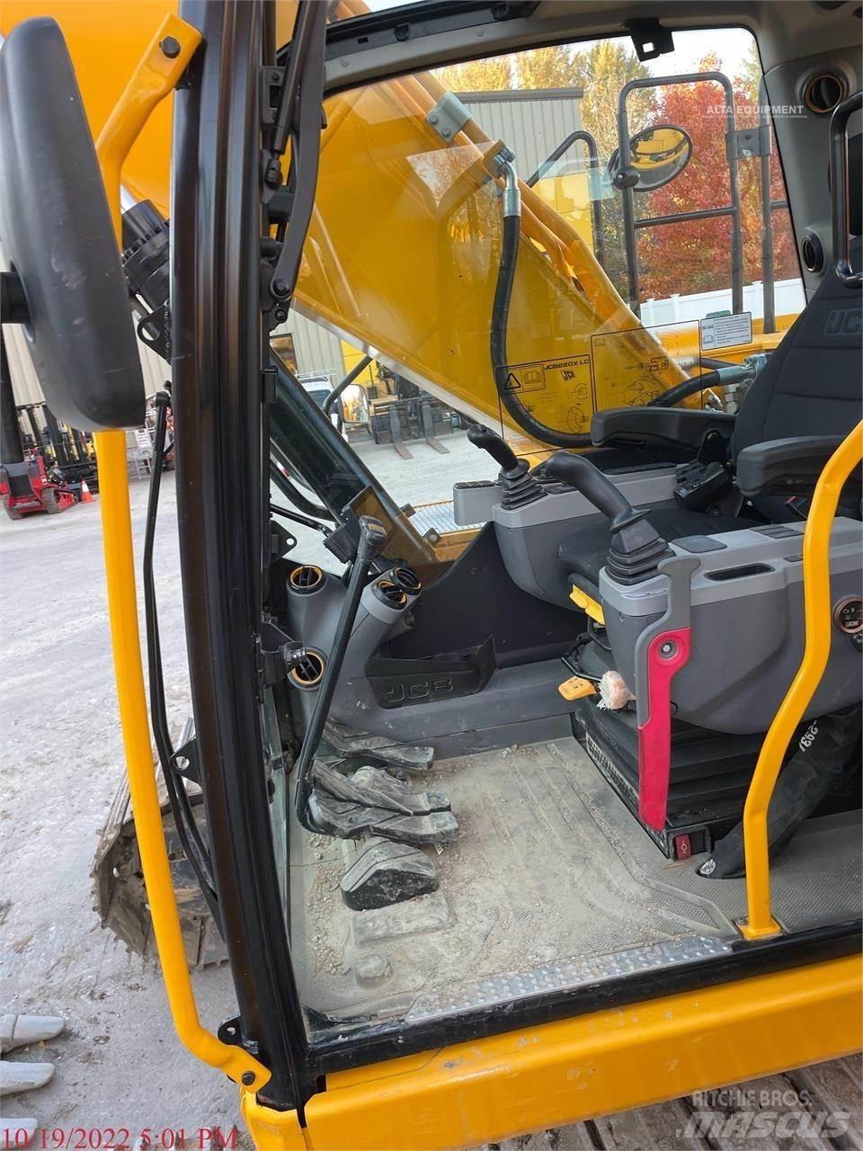 JCB 220X Rupsgraafmachines