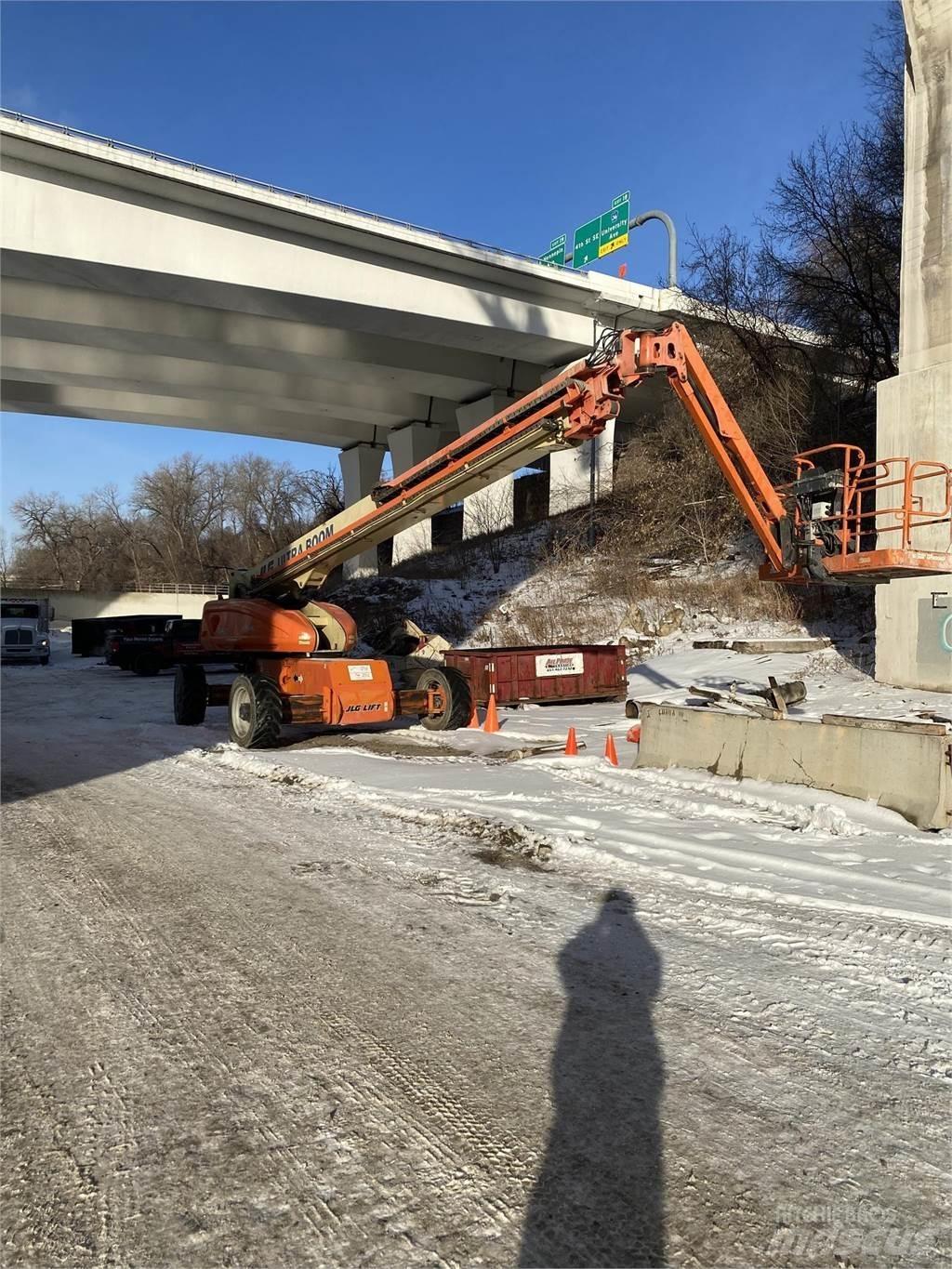 JLG 1350SJP Telescoophoogwerkers