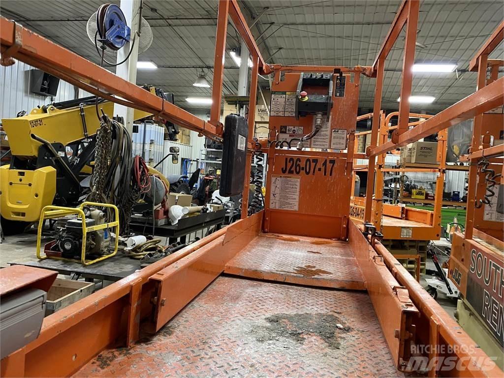 JLG 2632ES Schaarhoogwerkers