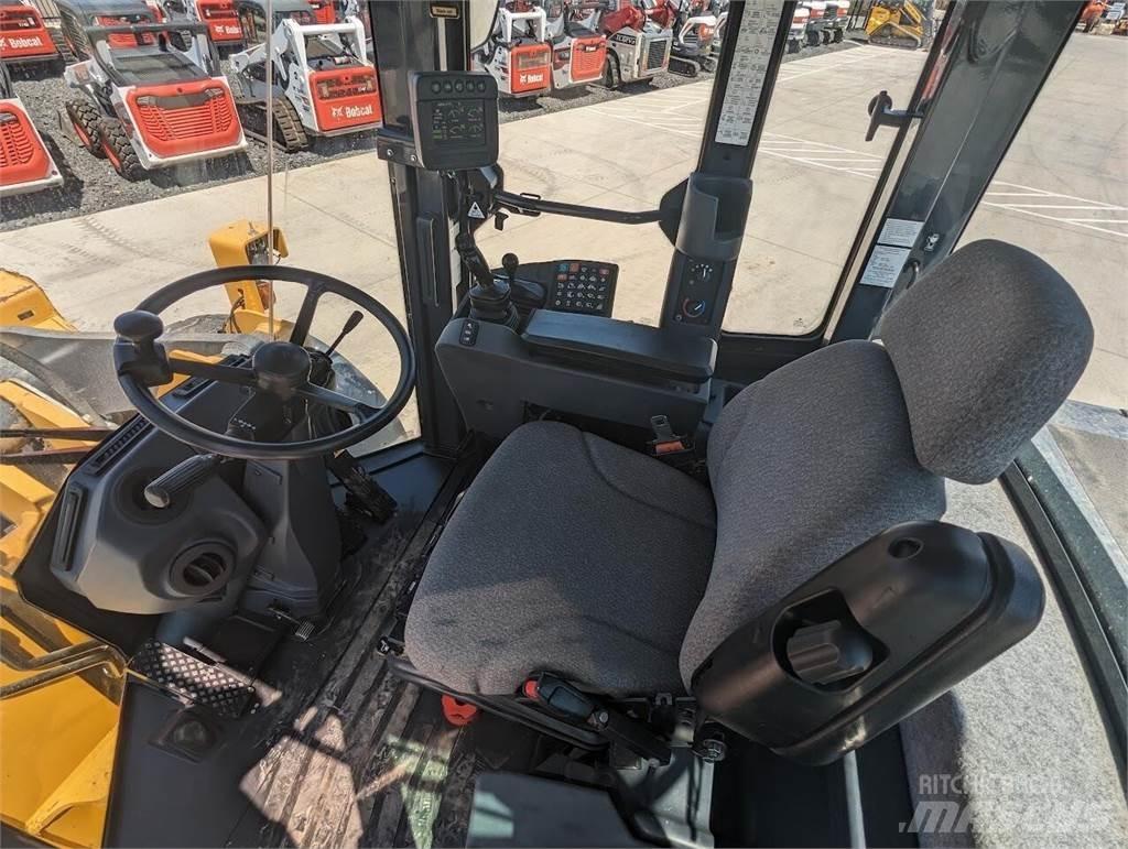 John Deere 644K Wielladers