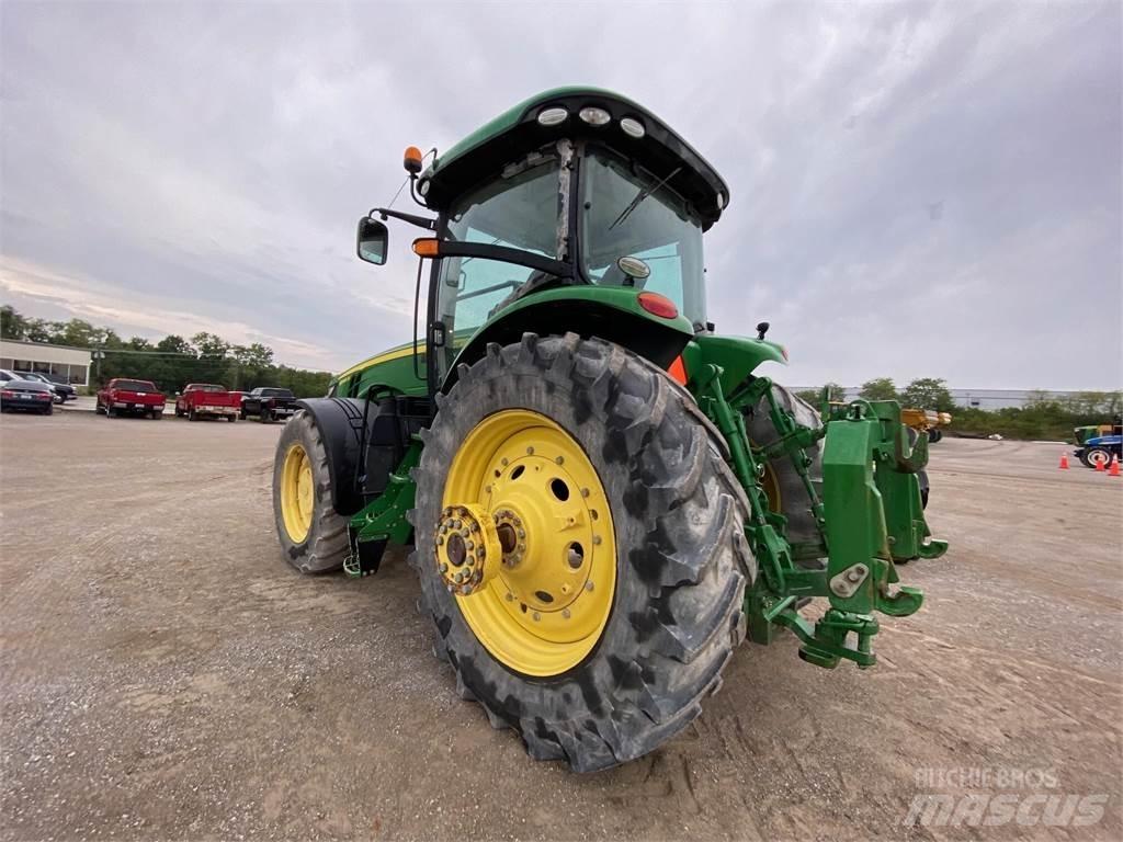 John Deere 8345R Tractoren