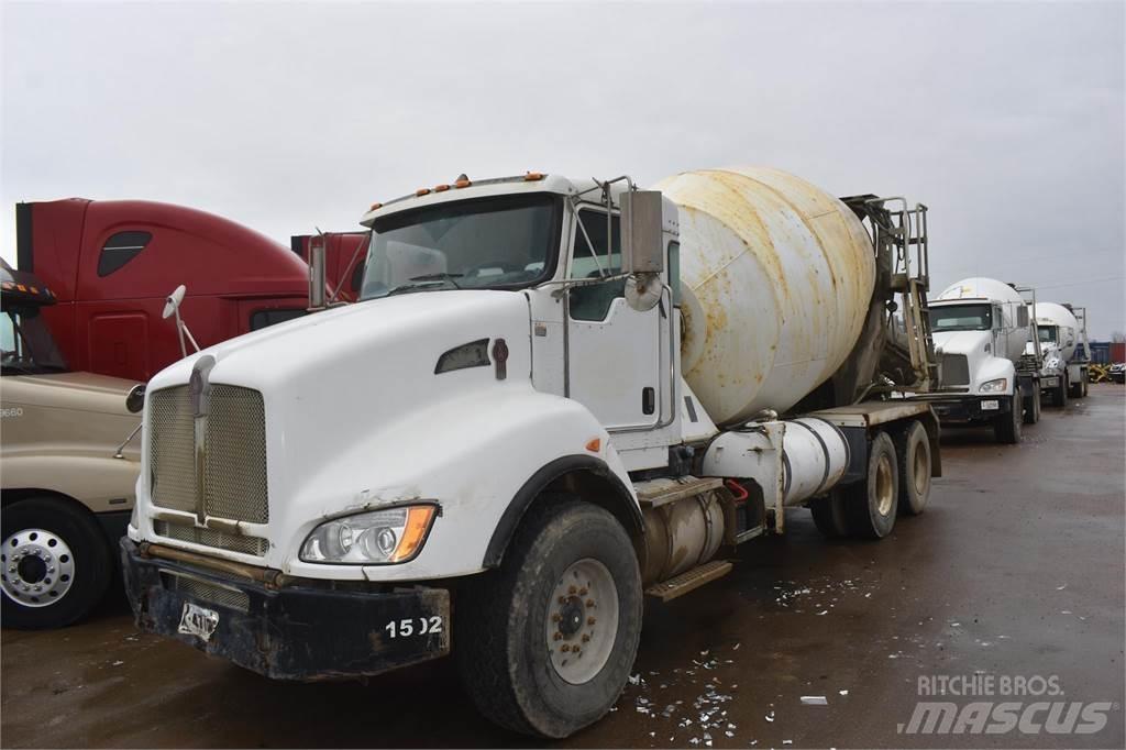 Kenworth T440 Betonmixers en pompen