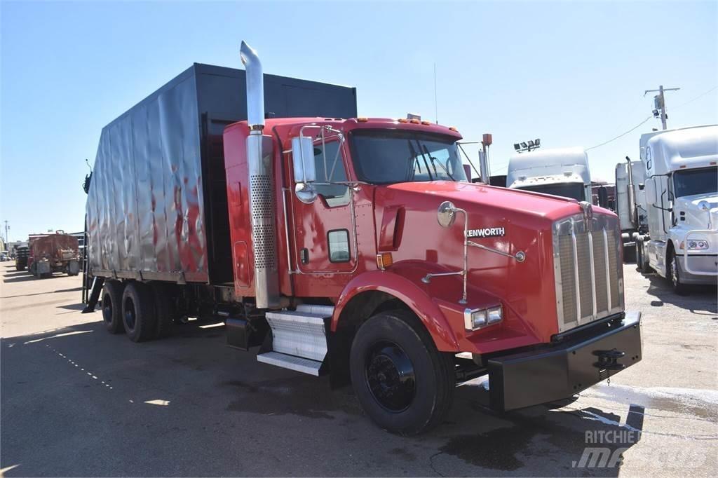 Kenworth T800 Vlakke laadvloer met kraan