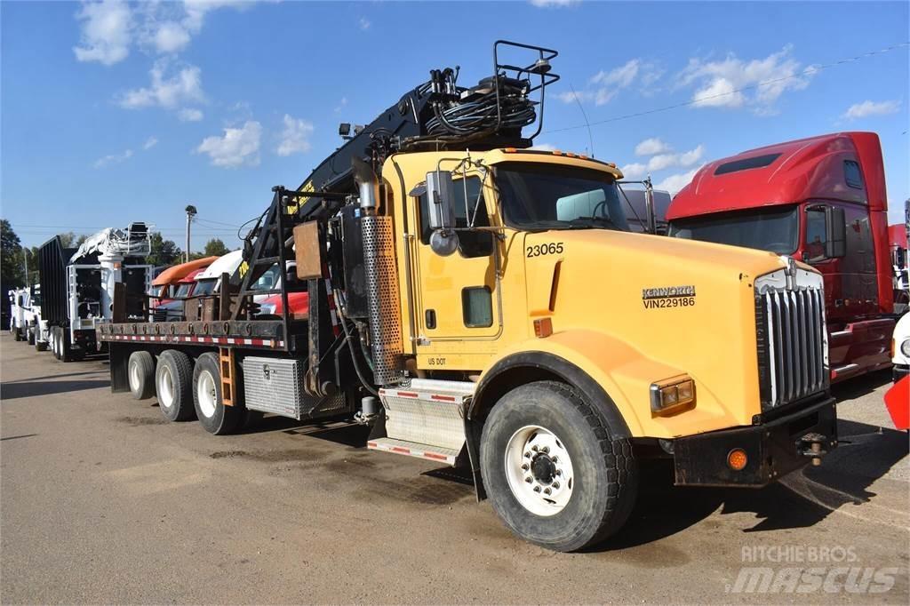 Kenworth T800 Vlakke laadvloer met kraan