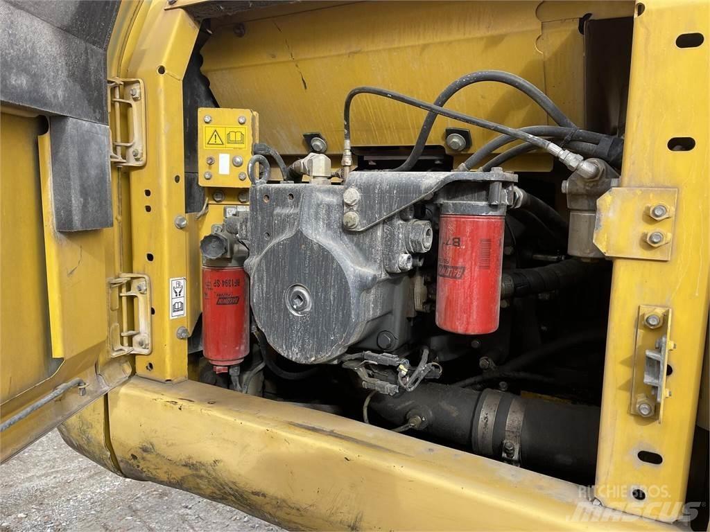 Komatsu PC210 LC-8 Rupsgraafmachines