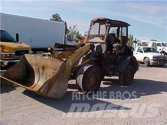 Komatsu WA100 Wielladers