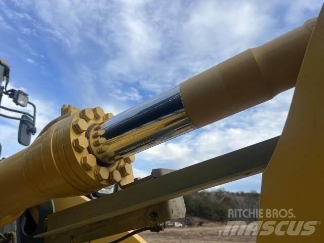 Komatsu WA320-8 Wielladers
