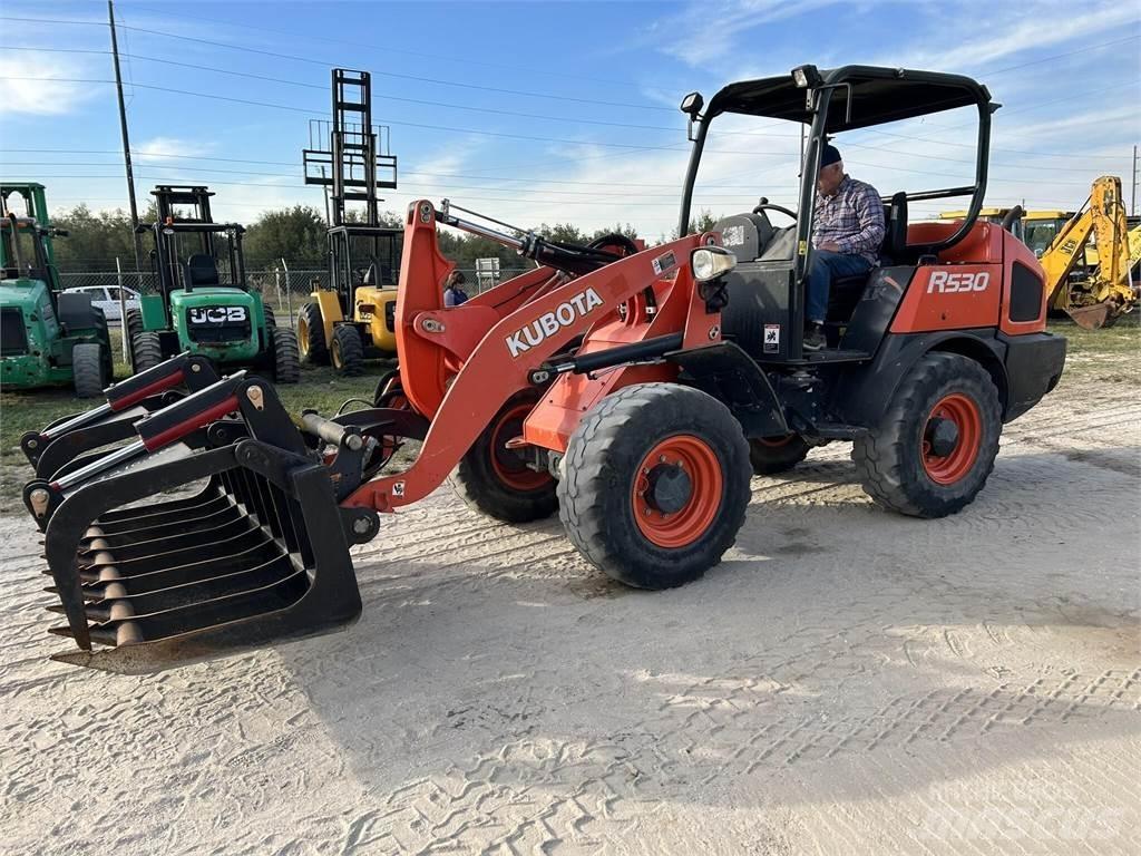 Kubota R530 Wielladers