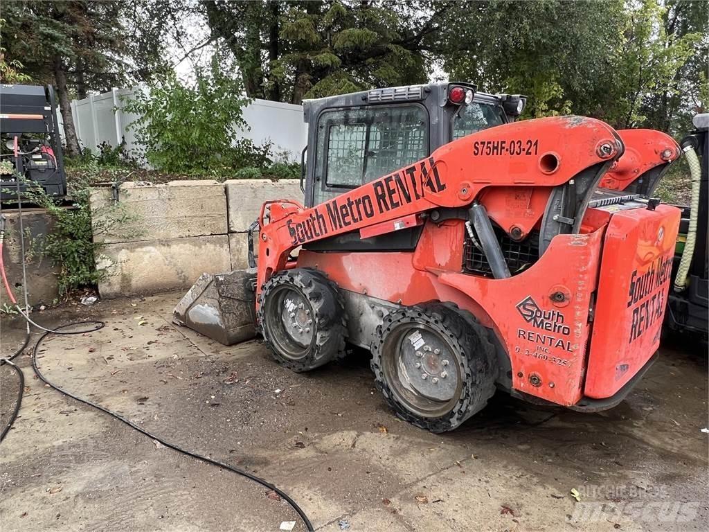 Kubota SSV75 Schrankladers