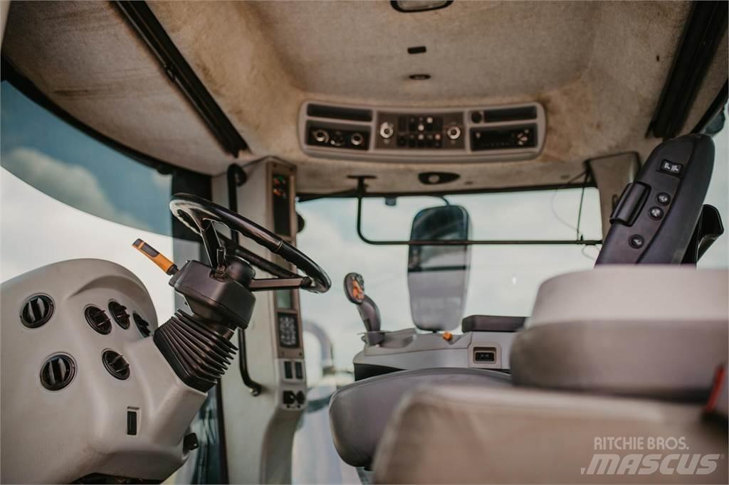 New Holland T9.645 Tractoren