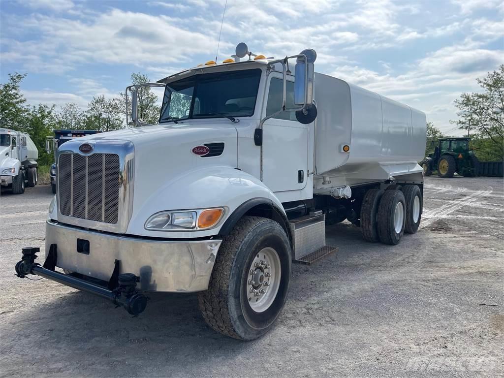 Peterbilt 335 Water tankwagens