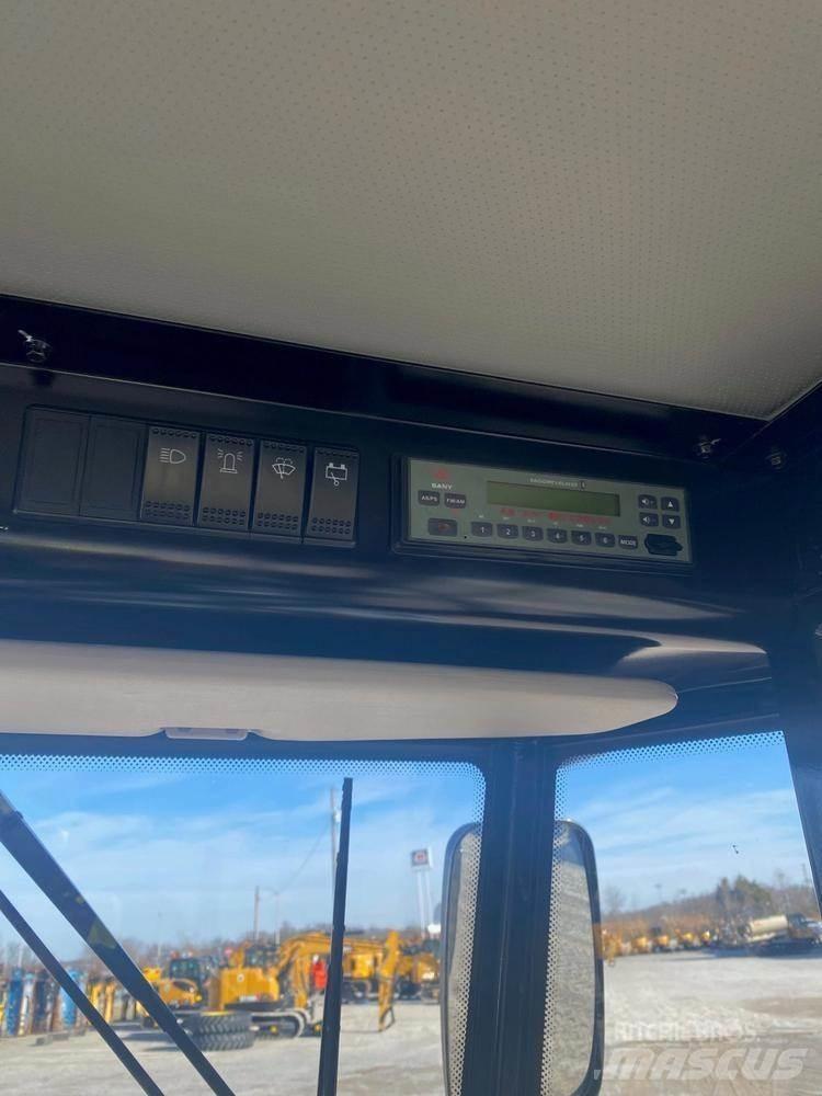 Sany SSR120C-8 Afvalpersen