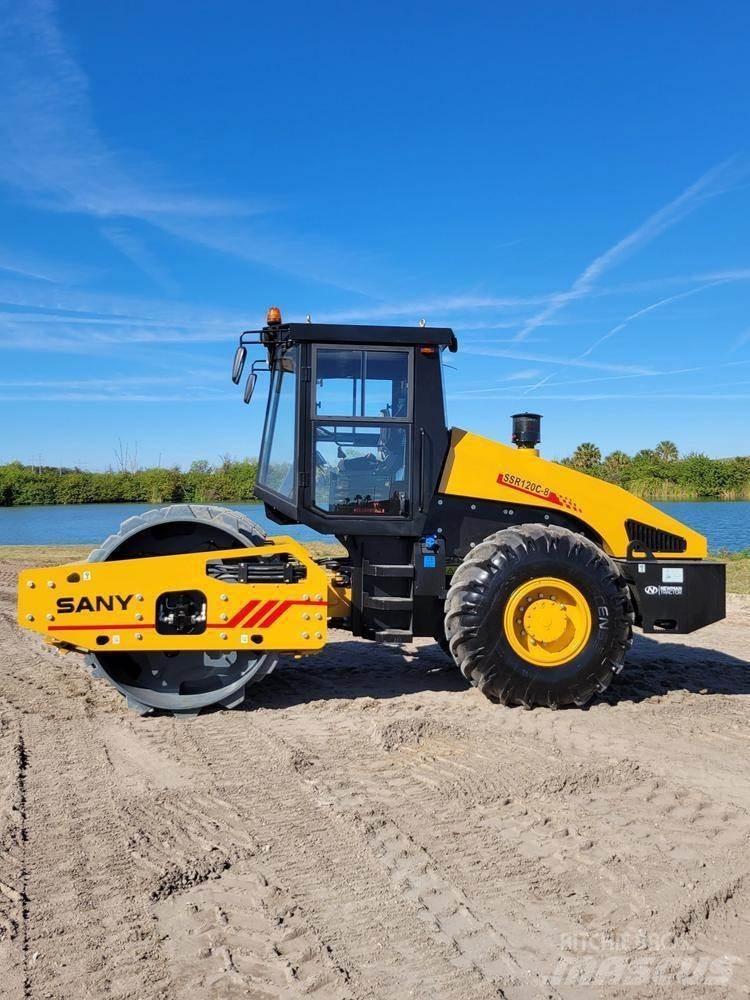 Sany SSR120C-8 Afvalpersen