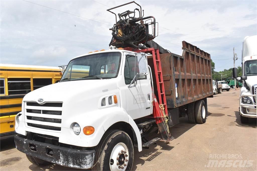 Sterling L7500 Vlakke laadvloer met kraan