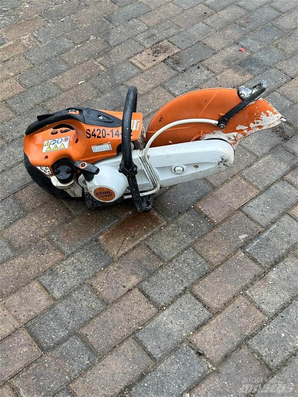 Stihl TS420 Steen en betonzagen