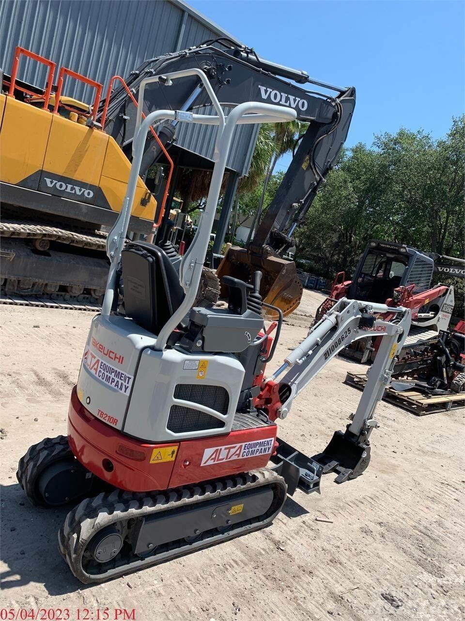 Takeuchi TB210R Minigraafmachines < 7t