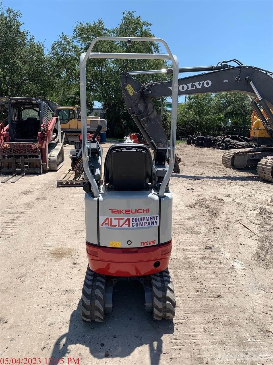Takeuchi TB210R Minigraafmachines < 7t