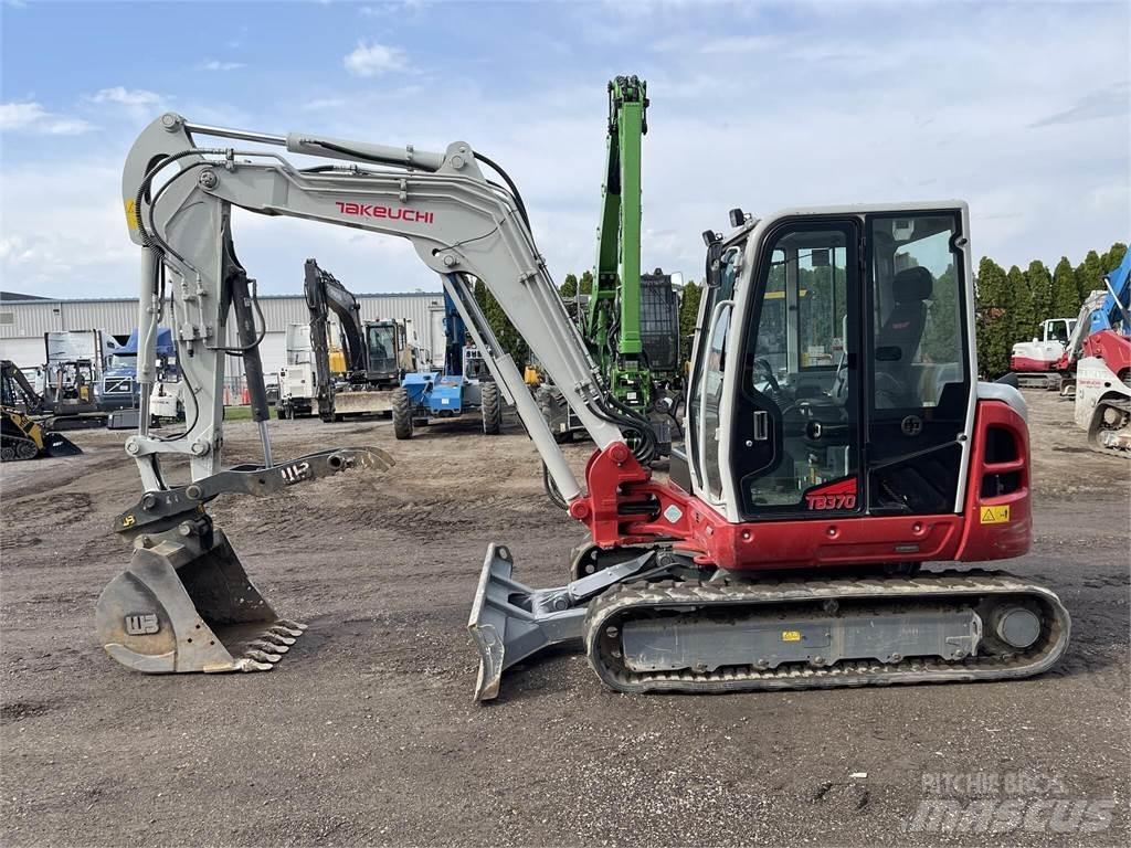 Takeuchi TB370 Rupsgraafmachines