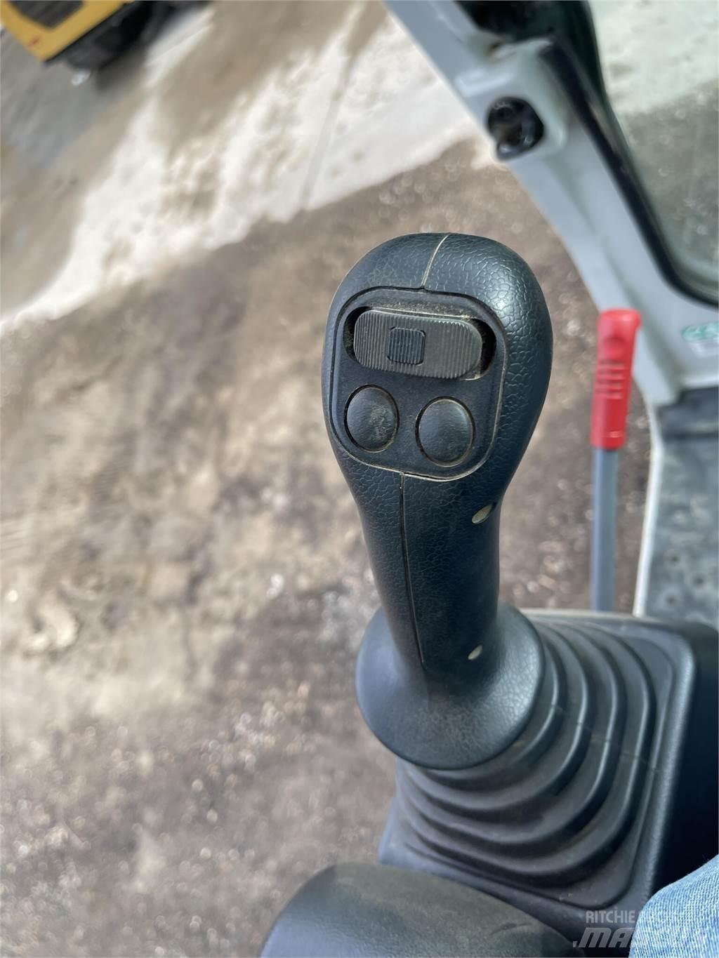 Takeuchi TB370 Rupsgraafmachines