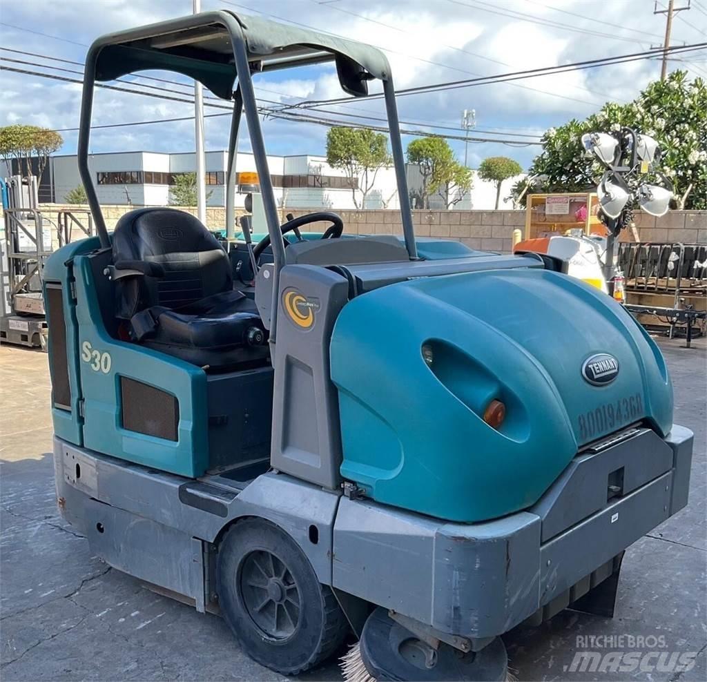 Tennant S30 Veegmachines
