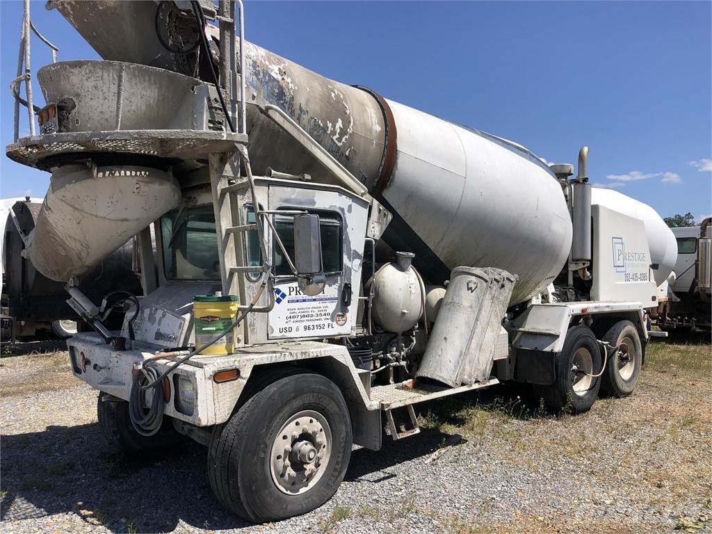 Terex FDB6000 Betonmixers en pompen