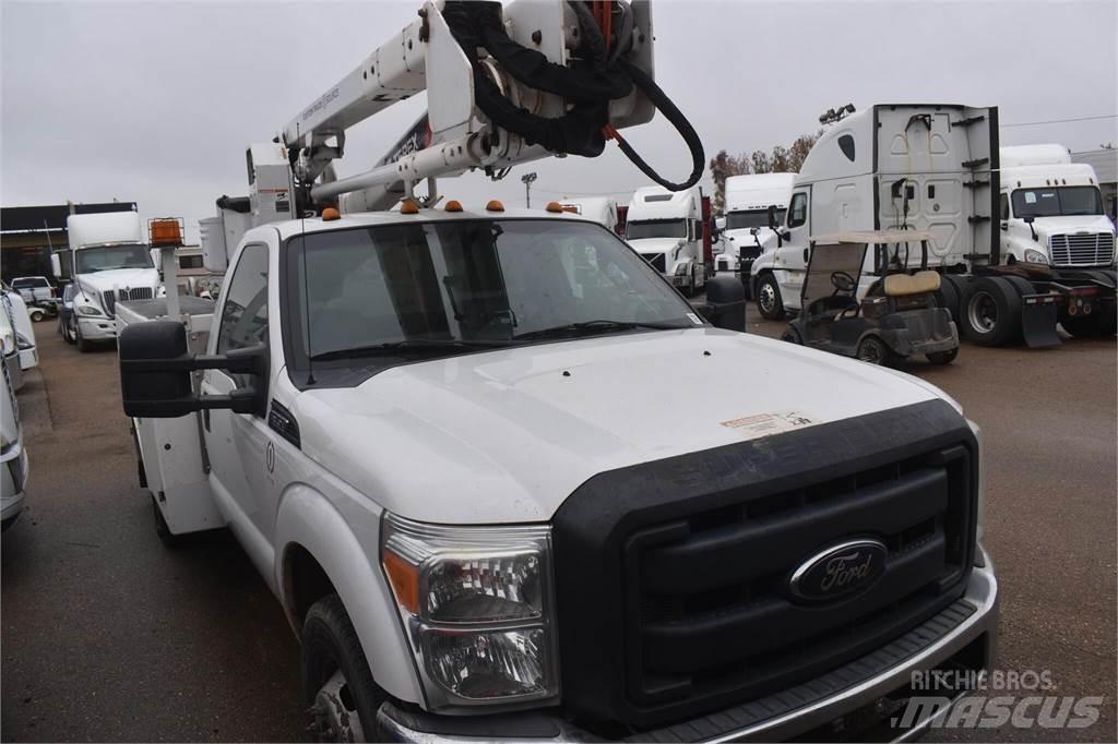 Terex LT38 Auto hoogwerkers