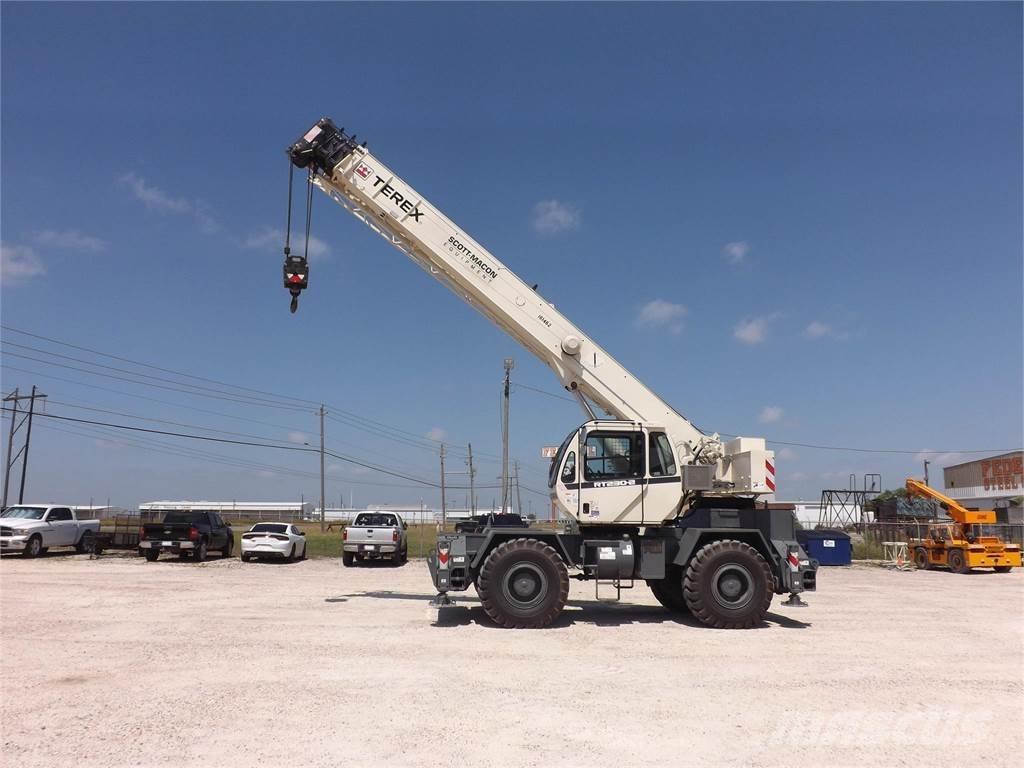 Terex RT230-2 Ruwterrein kranen