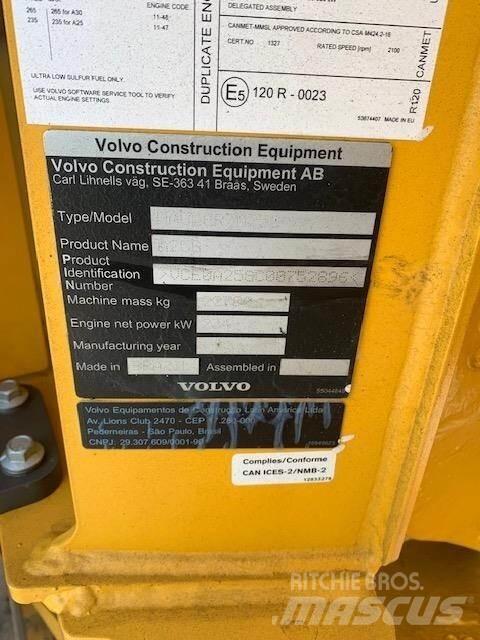 Volvo A25G Knik dumptrucks